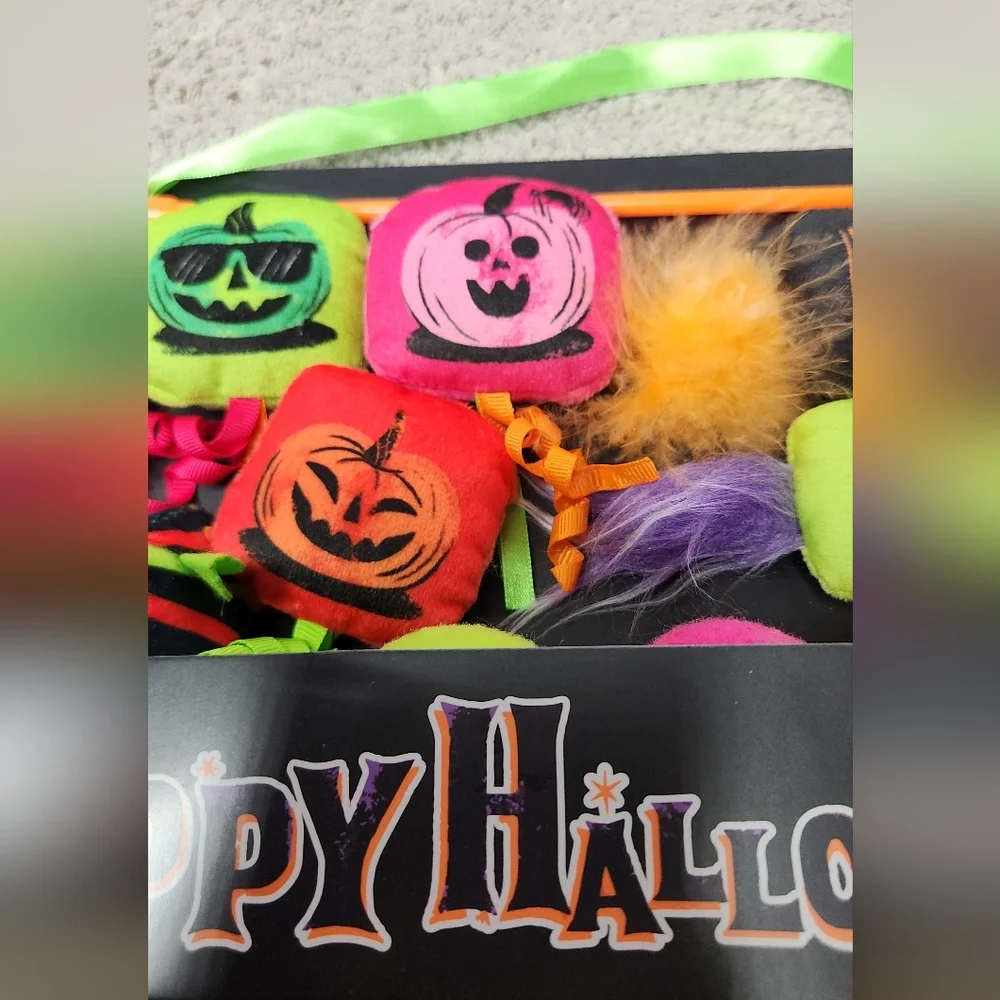 Cat Toys Halloween Cauldron Bundle Toy Set - 10pc - Hyde and EEK! Boutique